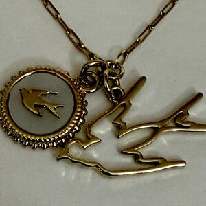 Alexander McQueen MCQ Logo Charm Chain Bracelet Bird Gold color Made In Italy